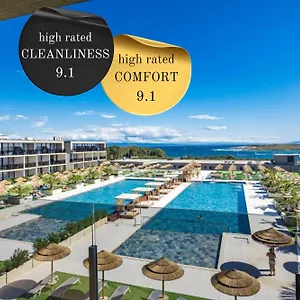 Apartmanhotel Del Mar Emotion Ližnjan