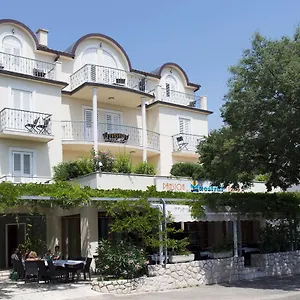 Vendégház Pansion Maestral Novi Vinodolski